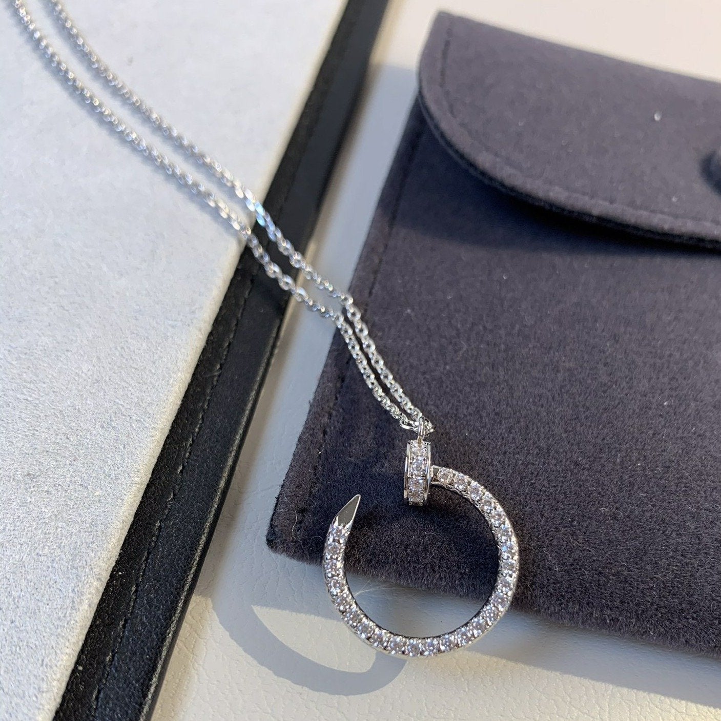 TimiJUSTE NECKLACE SILVER DIAMONDS
