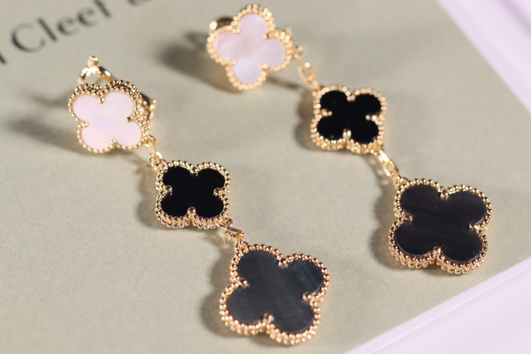 TimiCLOVER EARRINGS GOLD ONYX MOP 3 MOTIF