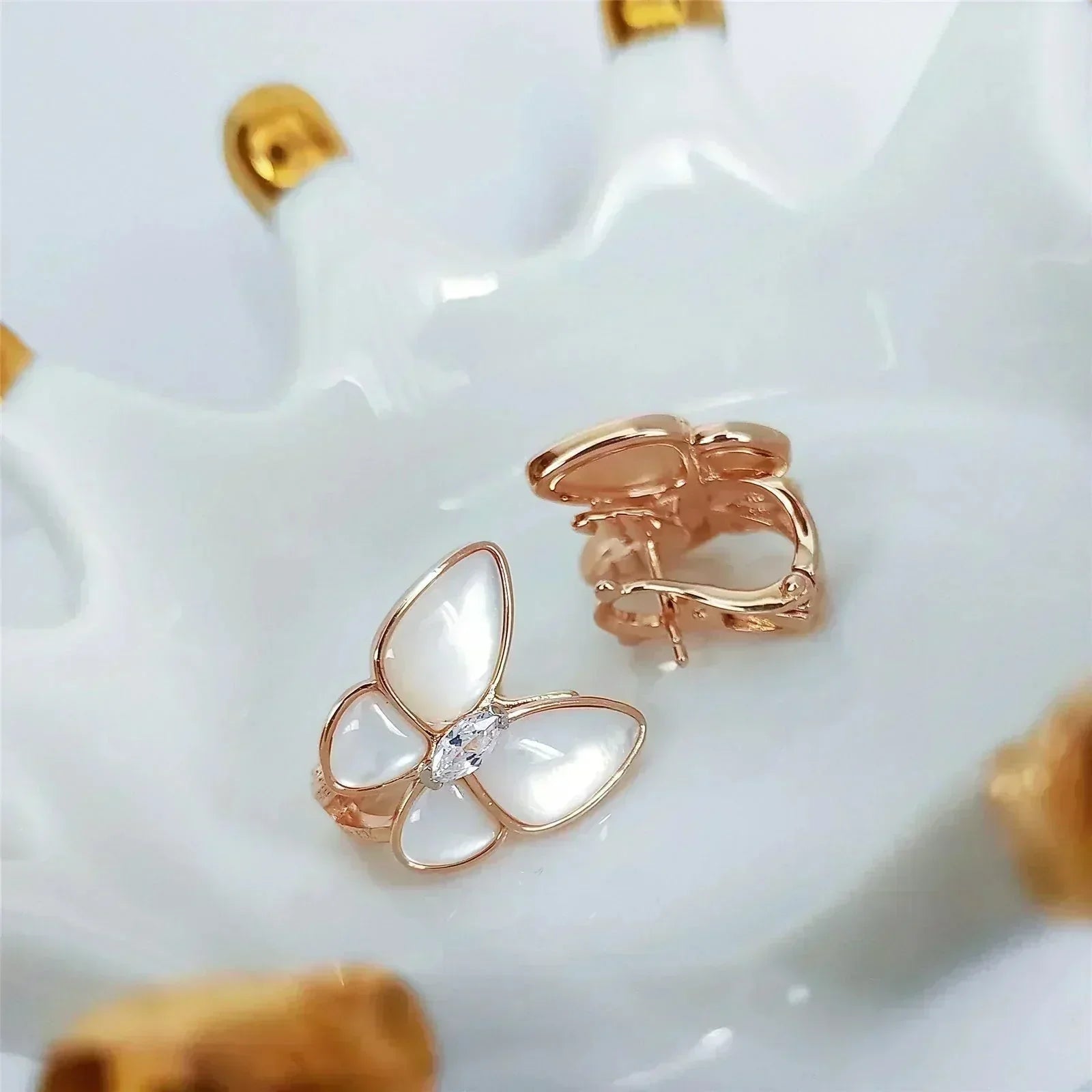 TimiBUTTERFLY MOP DIAMOND EARRINGS