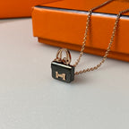 TimiCONSTANCE BLACK PEDANT PINK GOLD NECKLACE