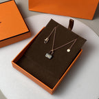 TimiCONSTANCE BLACK PEDANT PINK GOLD NECKLACE