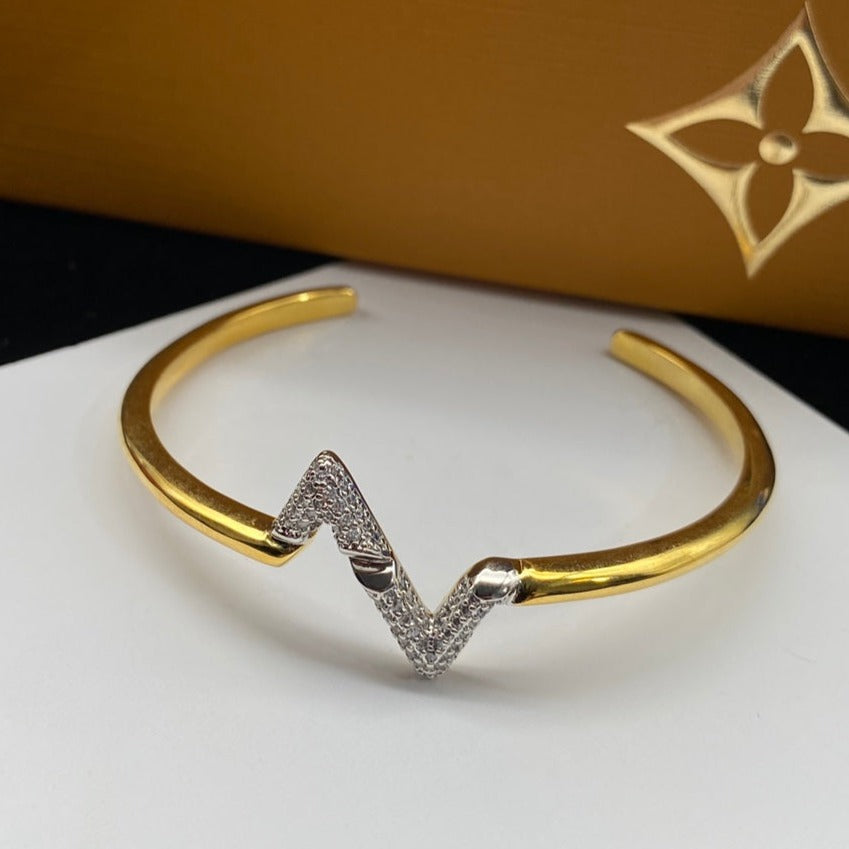 TimiVOLTE UPSITE DOWN DIAMOND GOLD OPEN BRACELET
