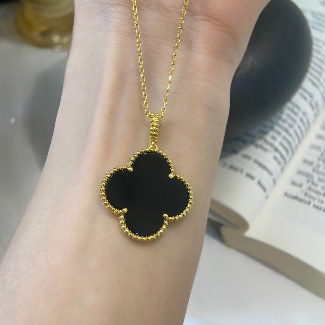 TimiCLOVER 25MM NECKLACE GOLD ONYX