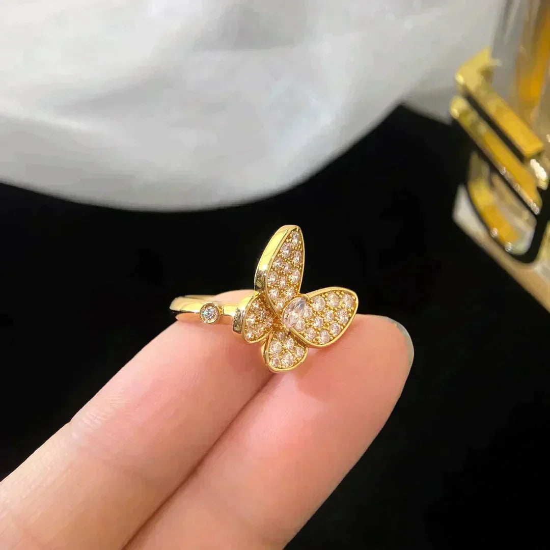 TimiBUTTERFLY DIAMOND RING