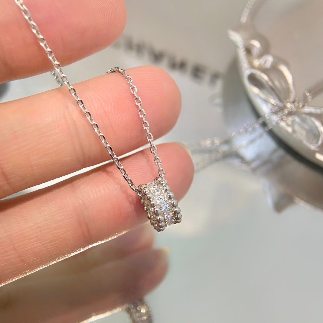 TimiPERLEE DIAMOND NECKLACE