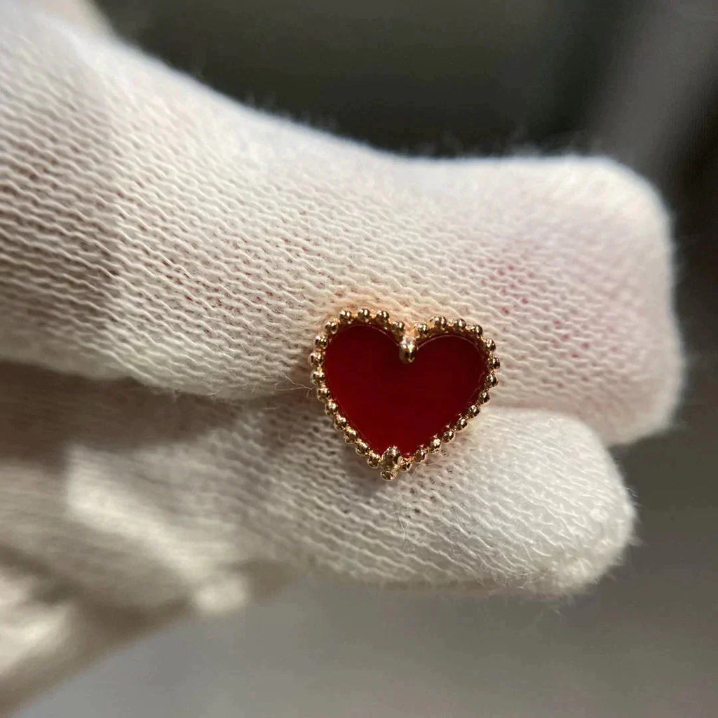 TimiHEART CARNELIAN STUD EARRINGS