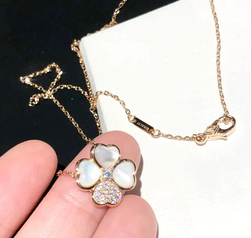 TimiCLOVER MOP DIAMOND ROSE GOLD NECKLACE
