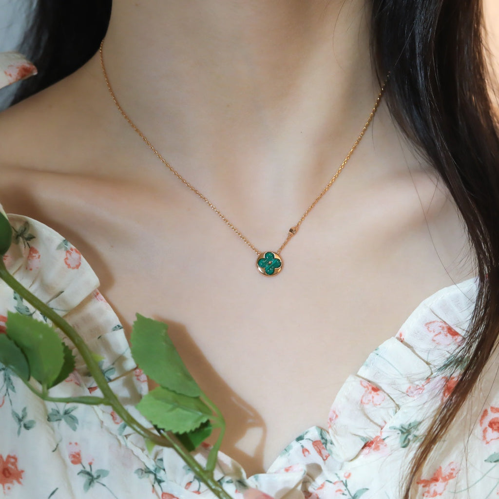 TimiSUN PEDANT PINK GOLD 1 DIAMOND NECKLACE