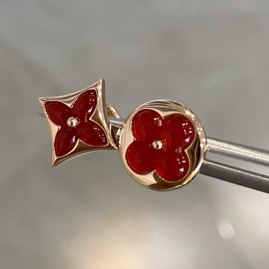 TimiSTAR AND SUN PINK GOLD CARNELIAN STUD EARRINGS