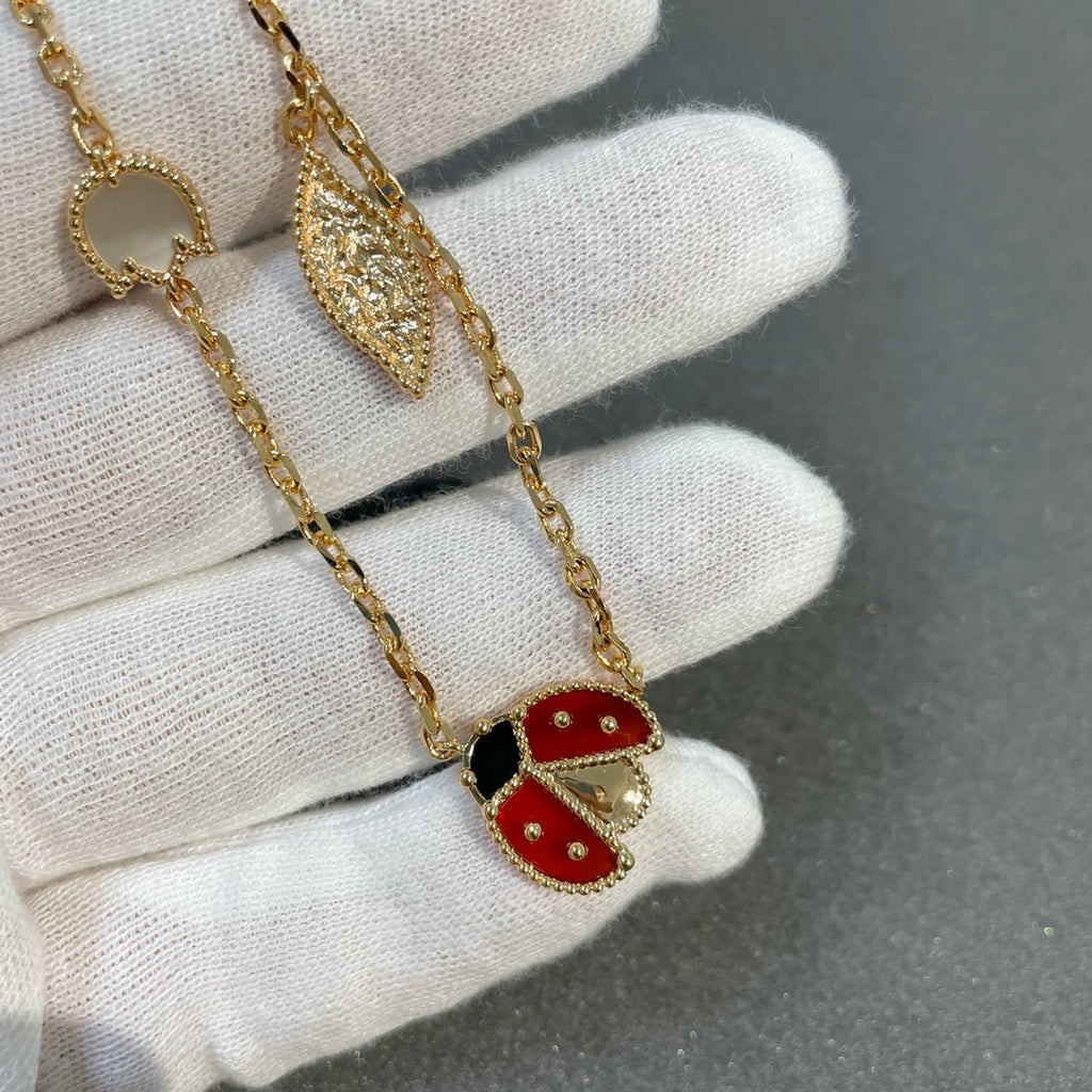 TimiLUCKY SPRING 15 MOTIFS GOLD NECKLACE