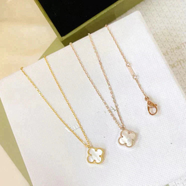 TimiCLOVER MINI 9.5MM WHITE MOTHER-OF-PEARL NECKLACE