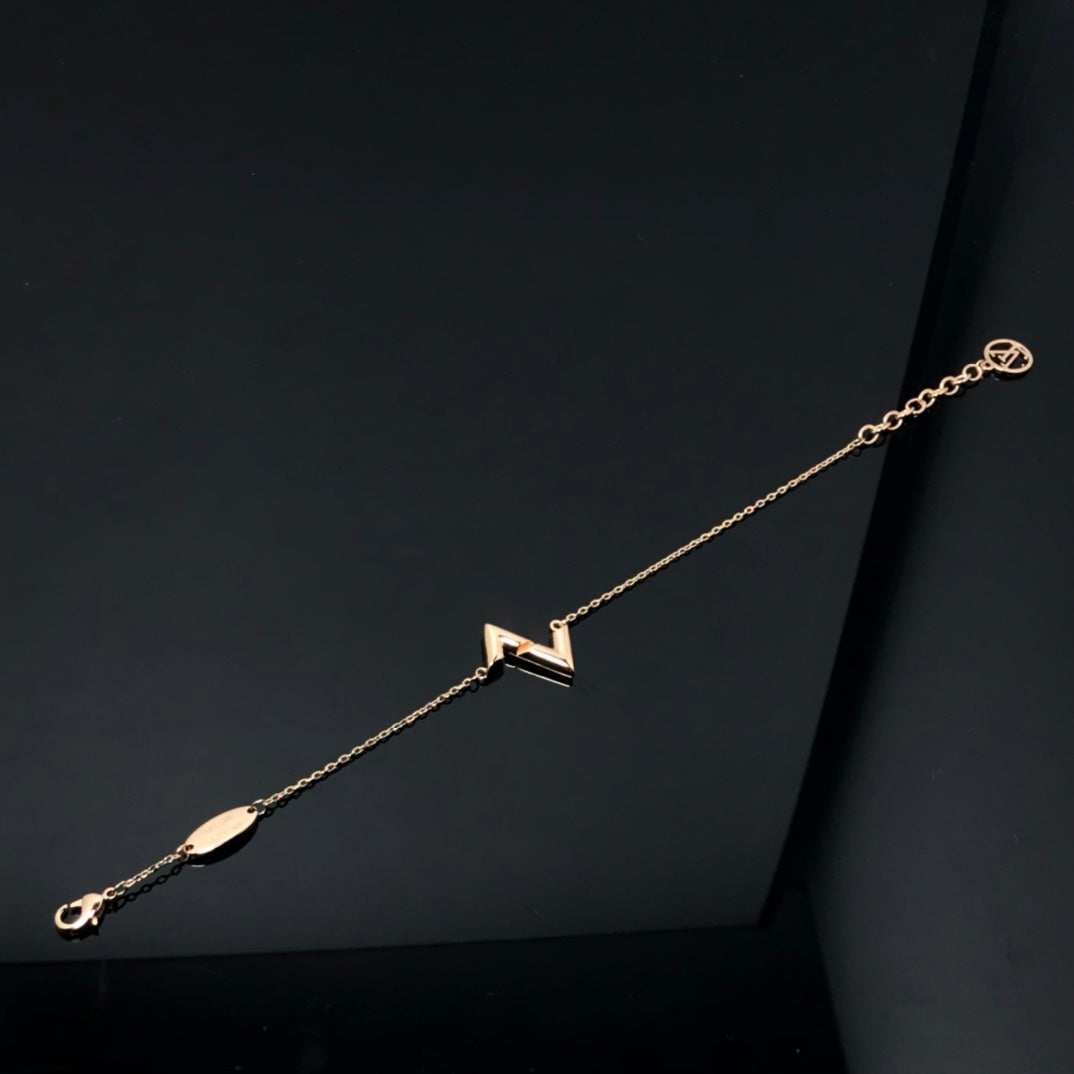 TimiVOLT LV LOGO BRACELET