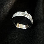 TimiKELLY SILVER DIAMOND RING