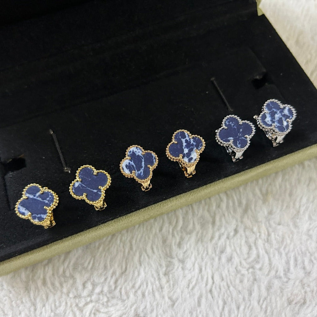 TimiCLOVER PIETERSITE MEDIUM STUD EARRINGS
