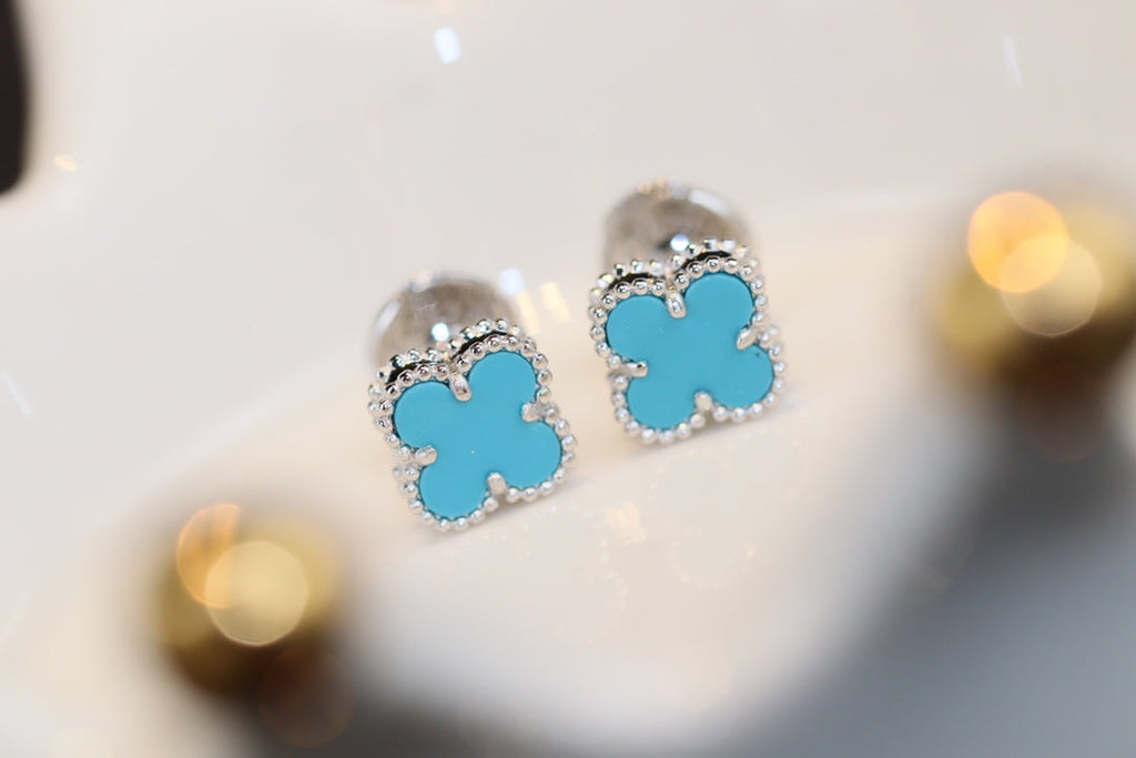 TimiCLOVER MINI TURQUOISE SILVER STUD EARRINGS