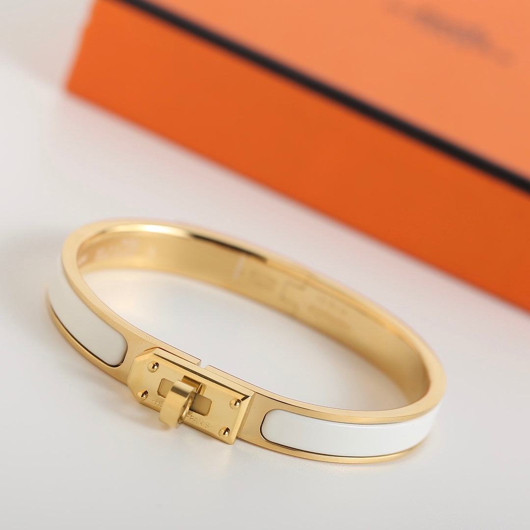 TimiHM KELLY WHITE BRACELET