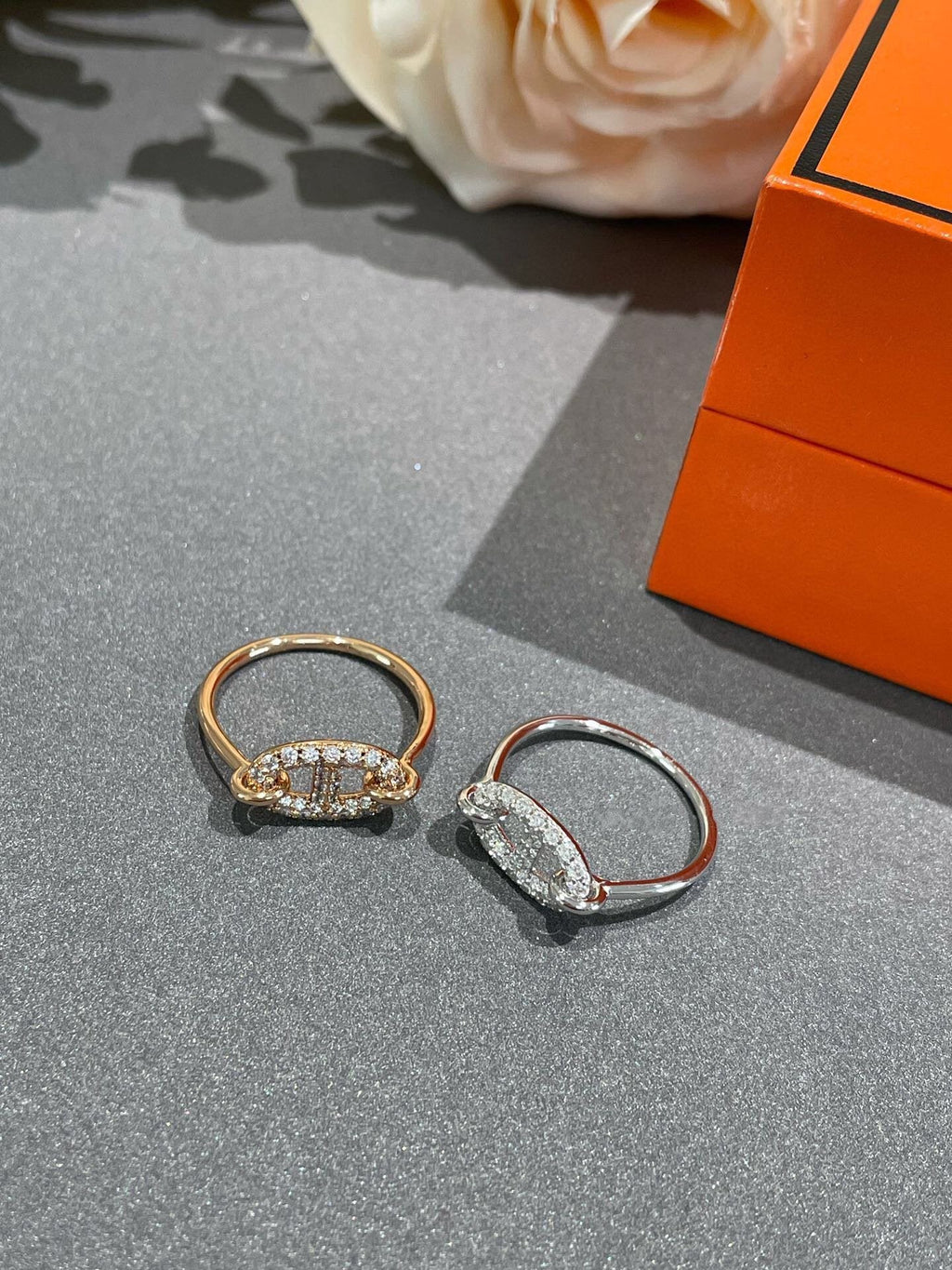 TimiRONDE SMALL DIAMOND RING