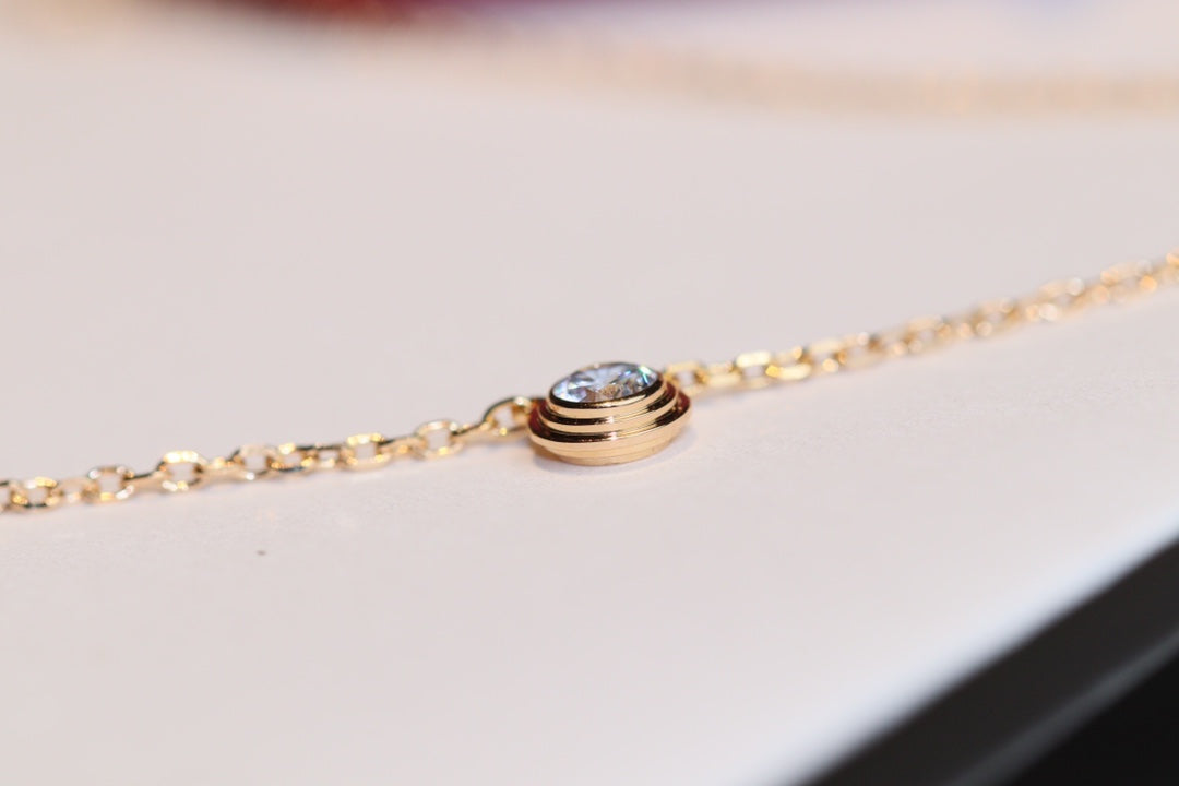 TimiDAMOUR DIAMOND NECKLACE