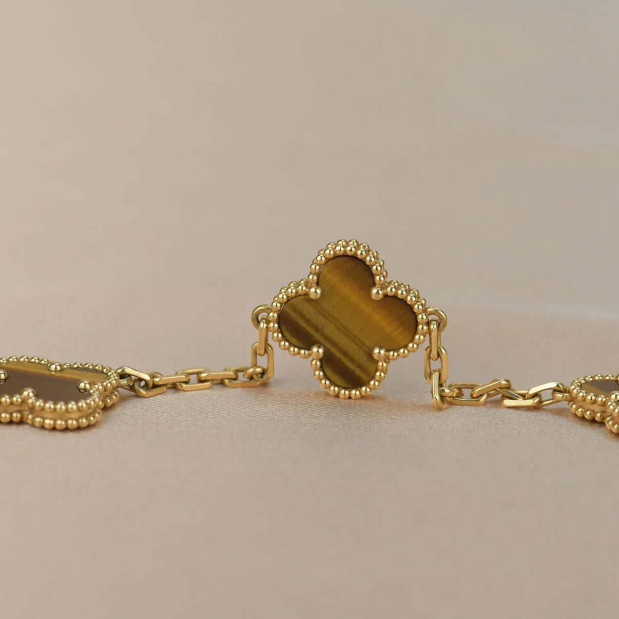 [Timi]New  CLOVER 5 MOTIFS TIGER EYE BRACELET COLLECTION