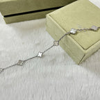 [¡®Timi¡¯]CLOVER 6 MOTIF WHITE MOP BRACELET