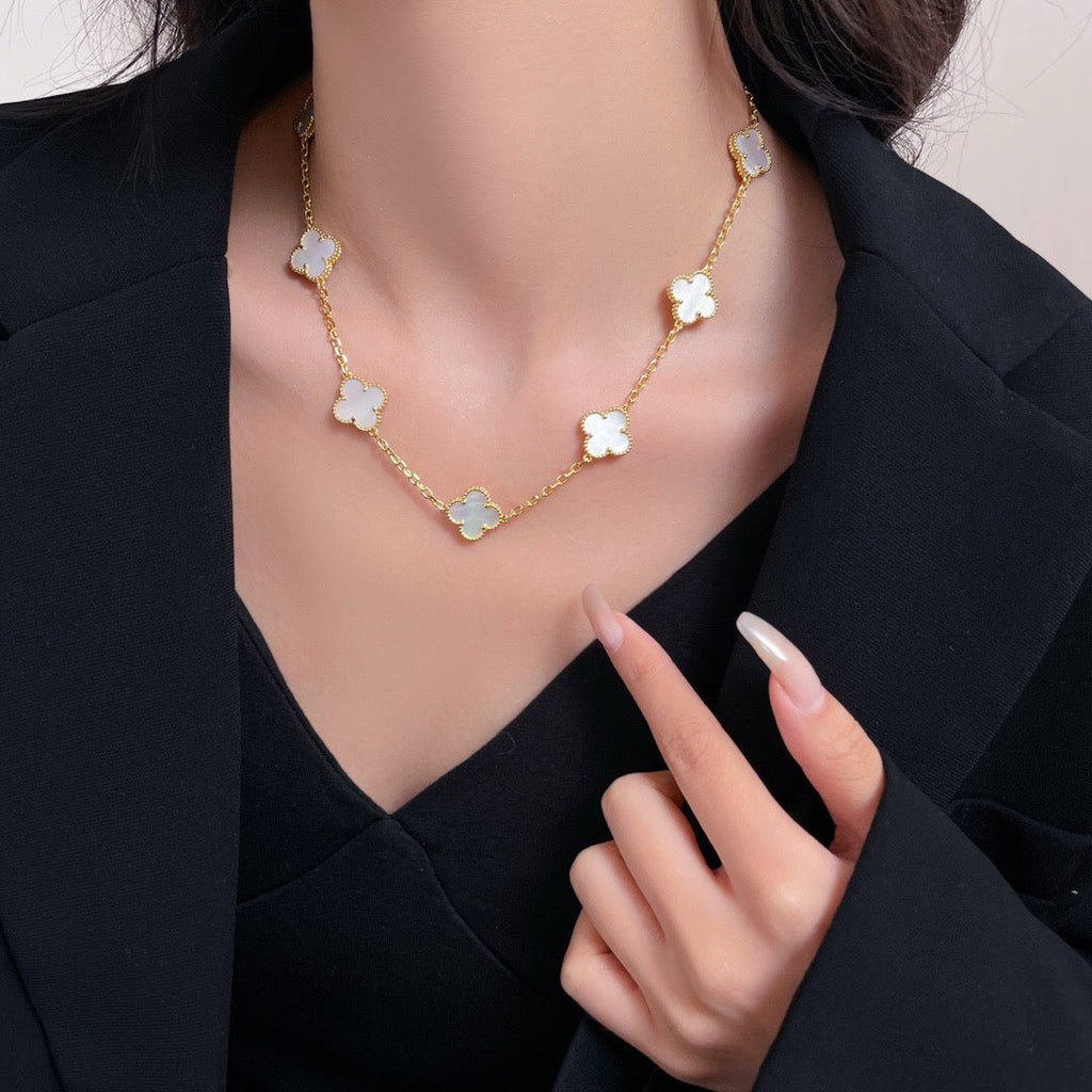 TimiCLOVER 10 MOTIFS WHITE MOTHER OF PEARL NECKLACE