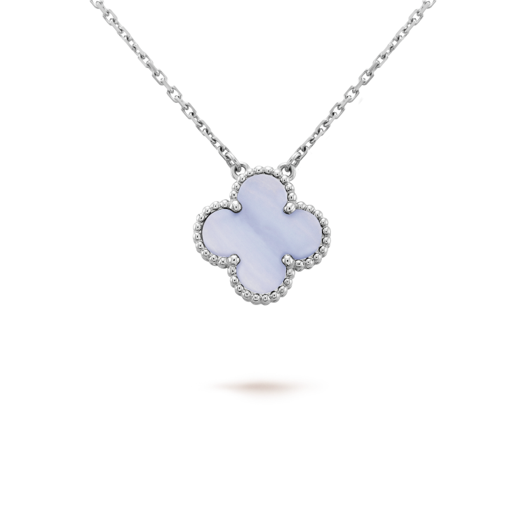 TimiCLOVER 15MM BLUE CHALCEDONY NECKLACE SILVER