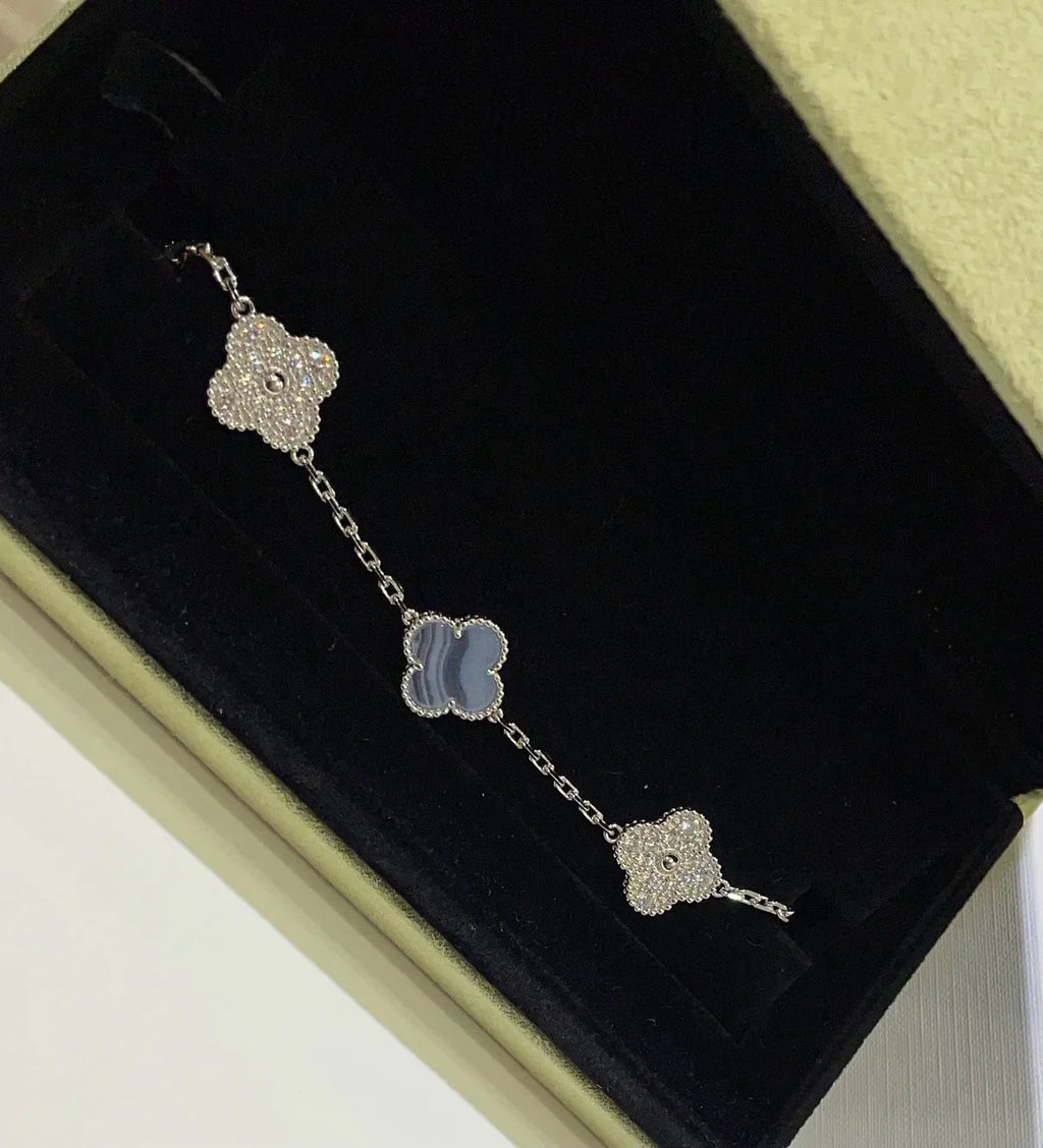[Timi]New  CLOVER 5 MOTIF PURPLE CHALCEDONY BRACELET COLLECTION