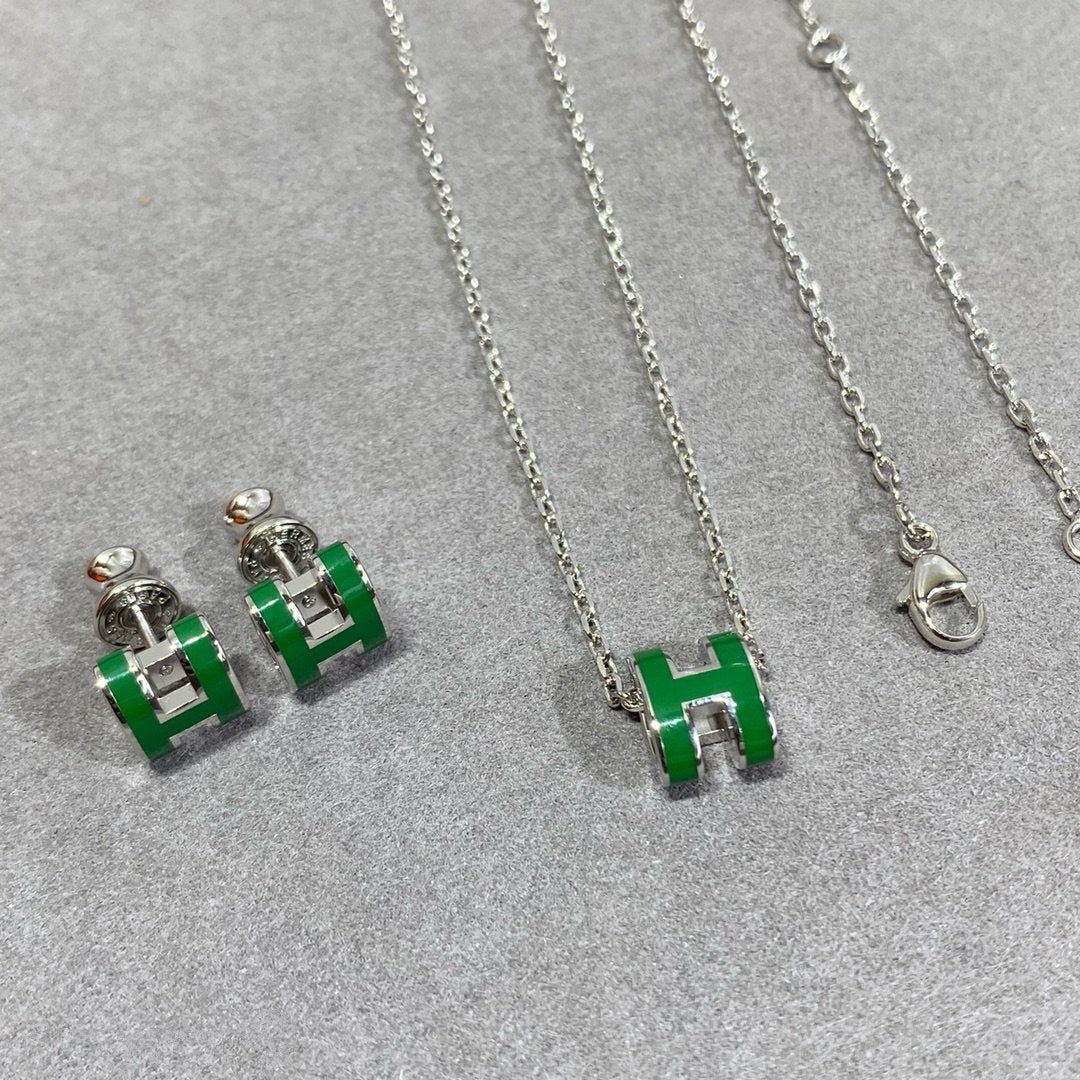 TimiPOP H GREEN NECKLACE SILVER AND GOLD