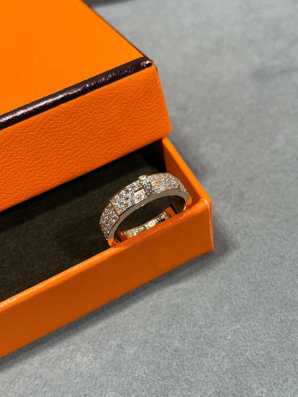 TimiKELLY PINK GOLD DIAMOND RING