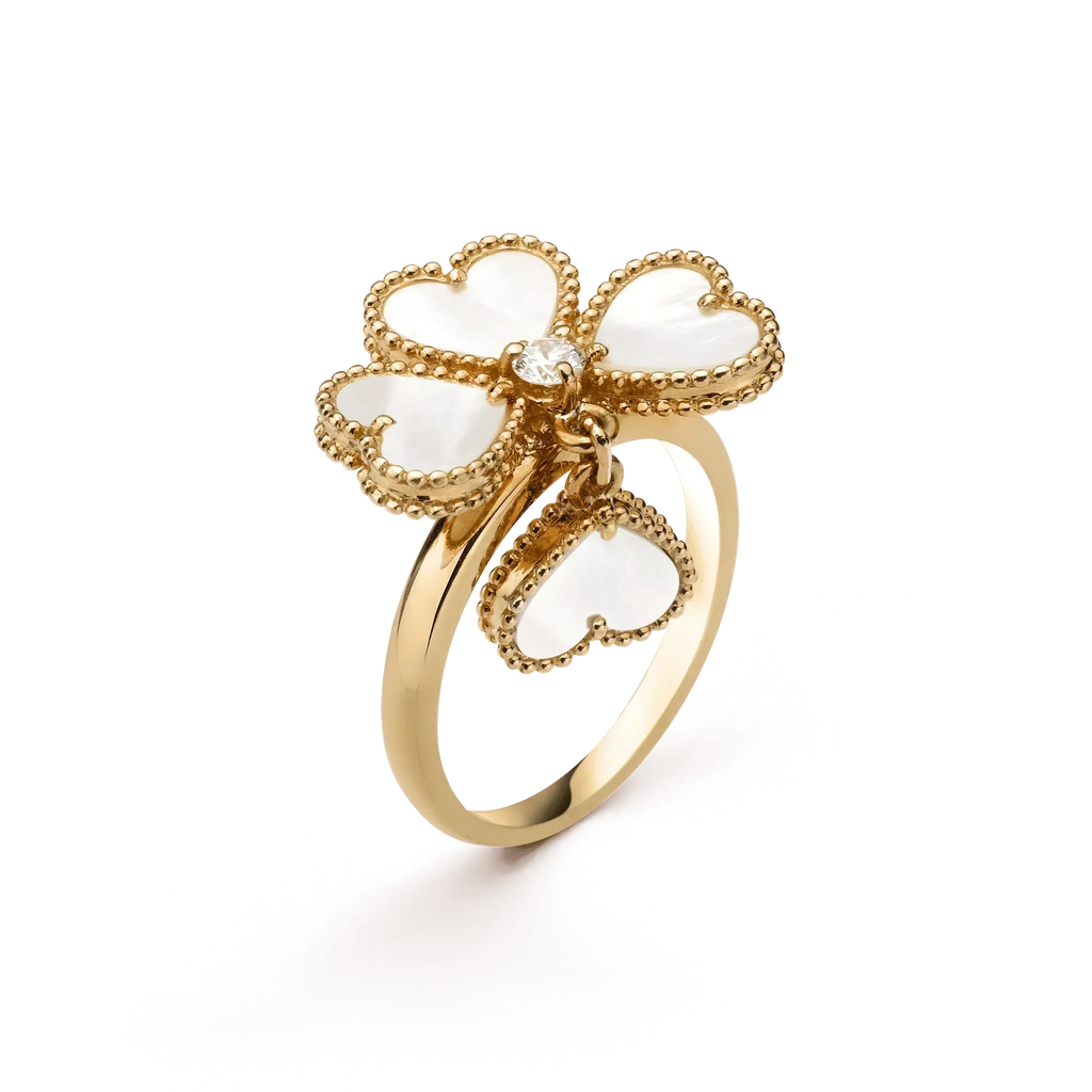 TimiSWEET CLOVER WHITE MOP RING