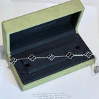 [Timi]New  CLOVER 5 MOTIF PULSAR STONE BRACELET COLLECTION