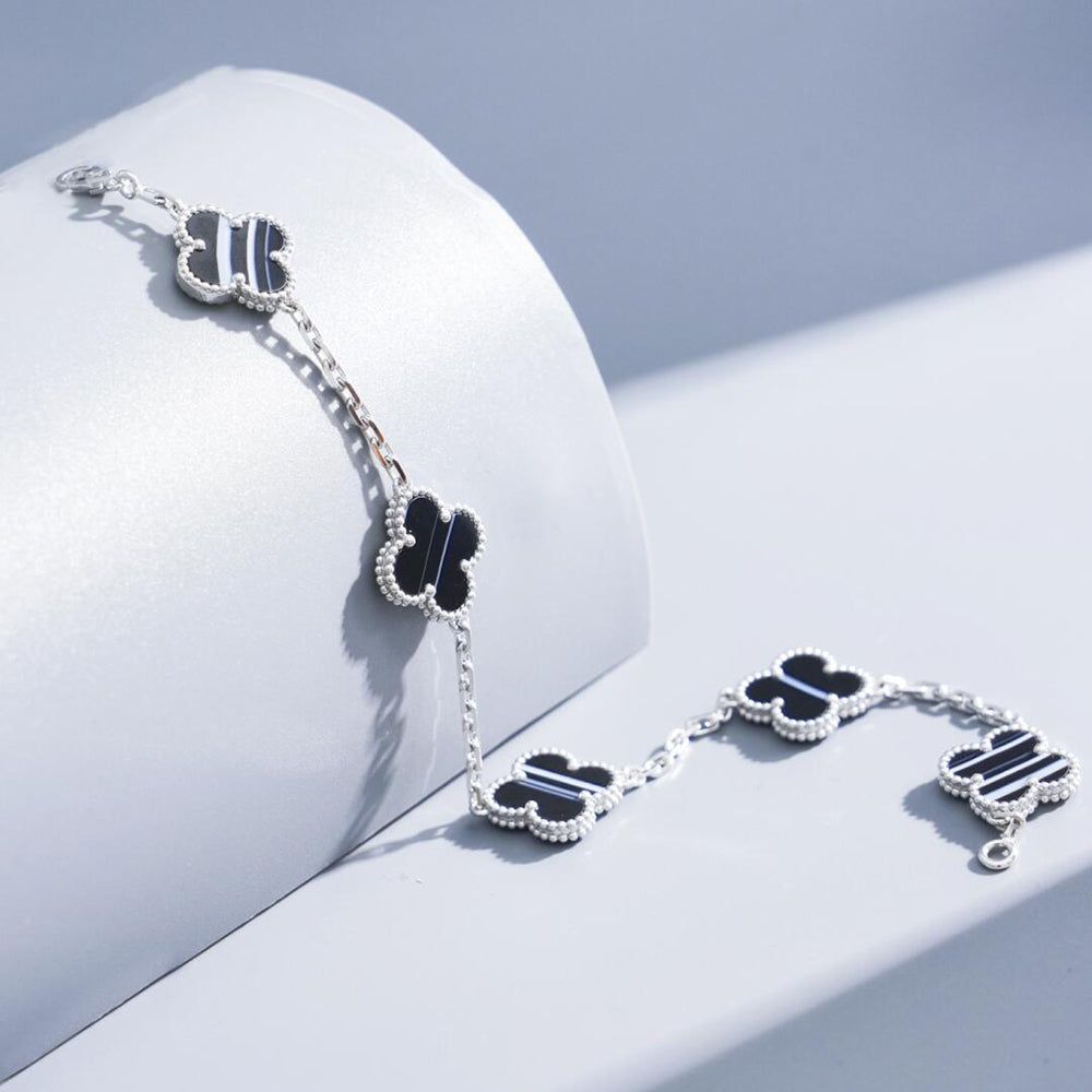 TimiCLOVER 5 MOTIF VEINED ONYX BRACELET SILVER
