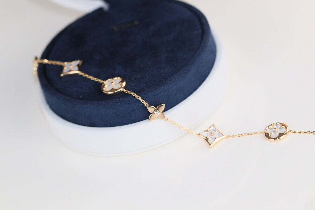 TimiLEAF CLOVER BRACELET