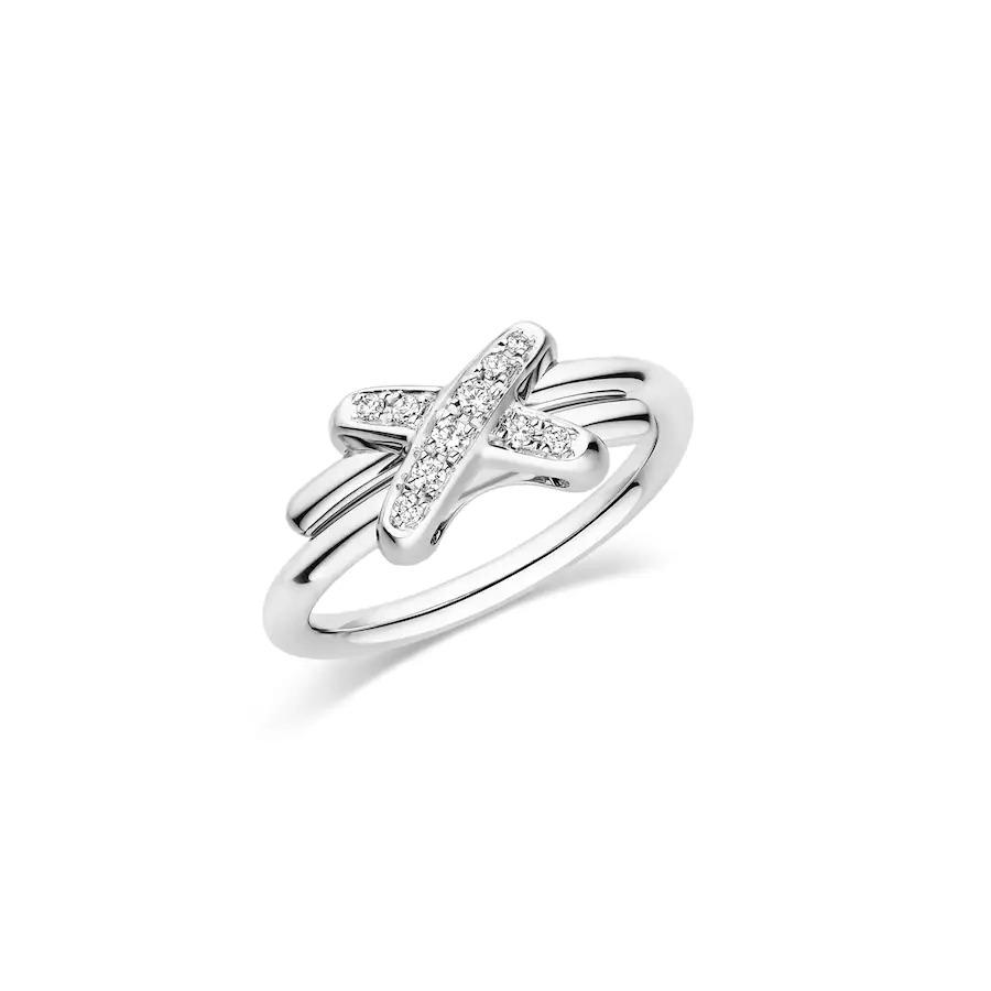 TimiJEUX DE SILVER DIAMOND RING