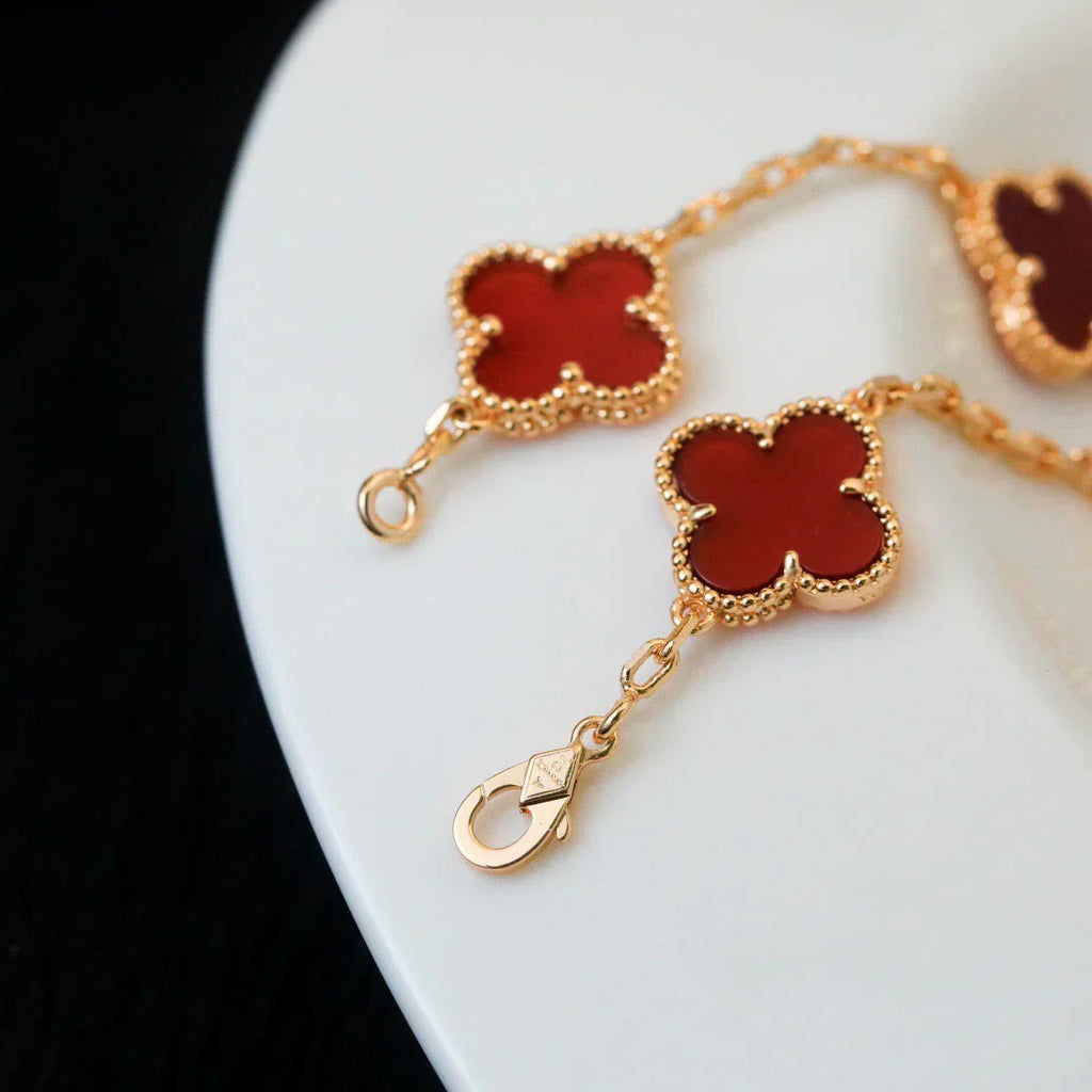 [Timi]New  CLOVER 5 MOTIF RED CORNELIAN BRACELET COLLECTION