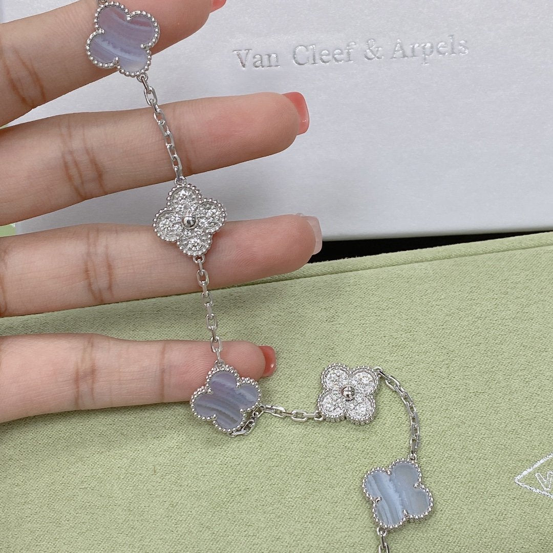 [Timi]New  CLOVER 5 MOTIF PURPLE CHALCEDONY BRACELET COLLECTION