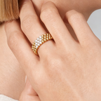 [Timi]  THREE-ROW DIAMOND RING