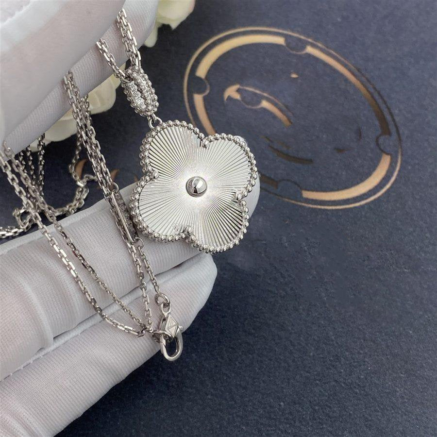 TimiCLOVER 25MM SILVER BIG CLOVER NECKLACE