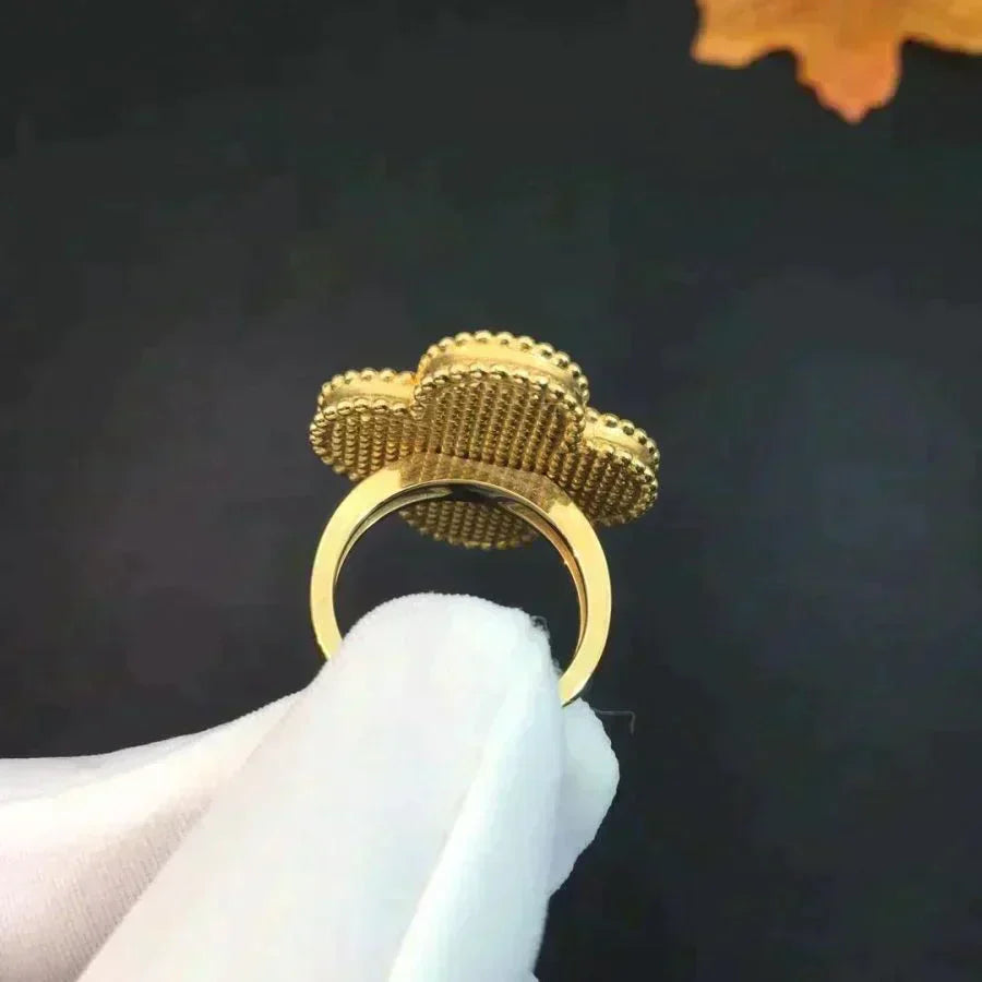 TimiCLOVER MALACHITE RING