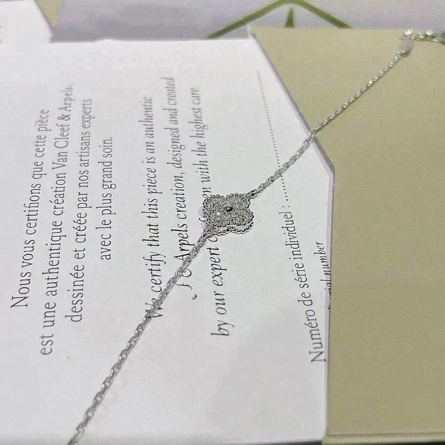 ¡®Timi¡¯CLOVER  SINGLE FLOWER BRACELET SILVER