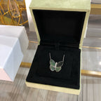 TimiLARGE BUTTERFLY SILVER PENDANT DIAMOND NECKLACE